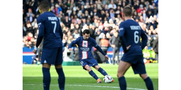 Brutální faul v Ligue 1